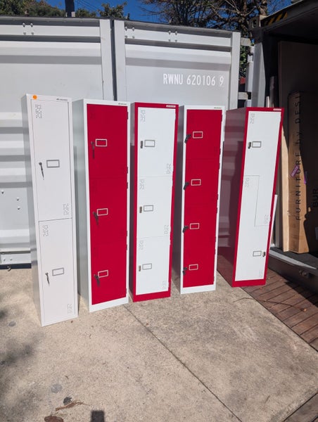 1 x Precision Locker #2 (red) different options Carousel 1