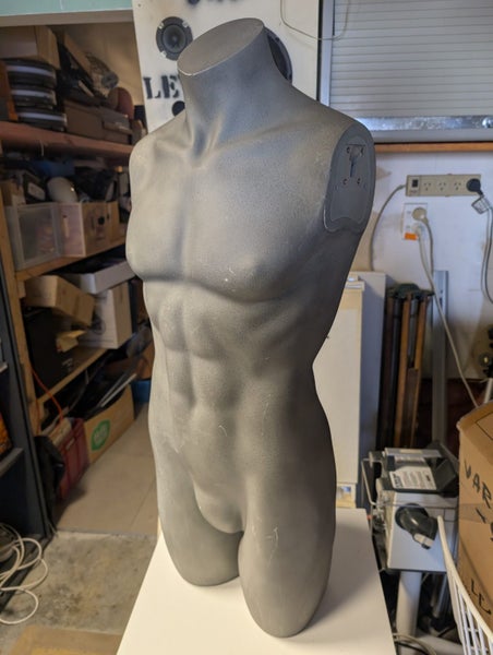 Katmandu mannequin torso (male) Carousel 2