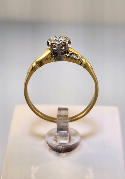 Estate Diamond Solitaire Ring + Valuation Carousel 2