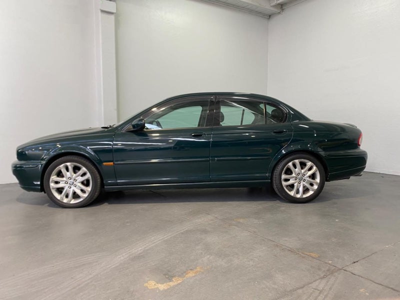 2001 Jaguar X-Type 2.562866856374531112
