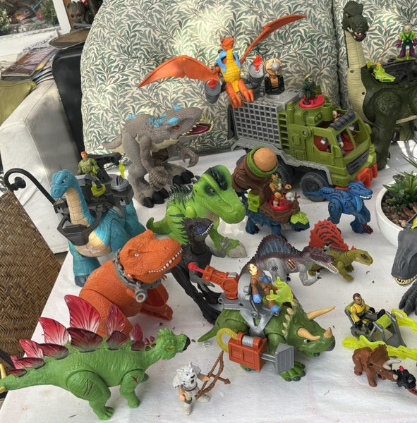 Fisher Price +other Big Brands ••” DINOSAURS”My Huge Collection 12x with Sounds Carousel 20