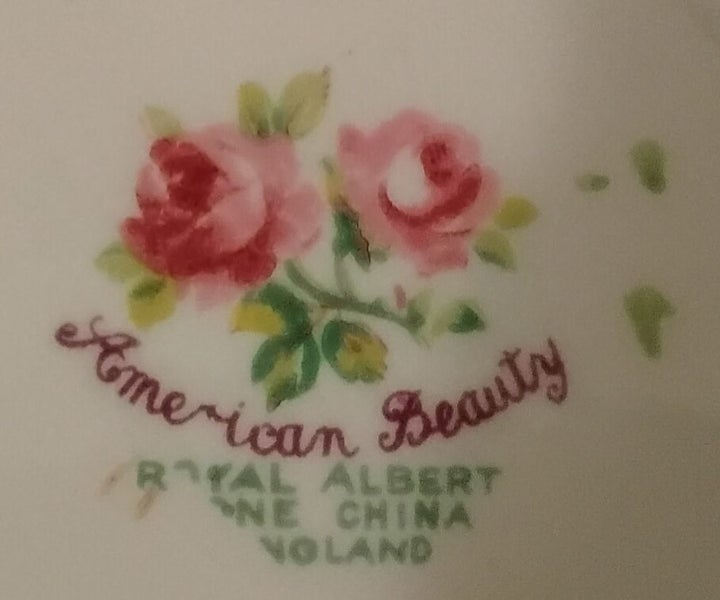 Royal Albert Beautiful American Beauty Shell Shaped Dish62864736397057112