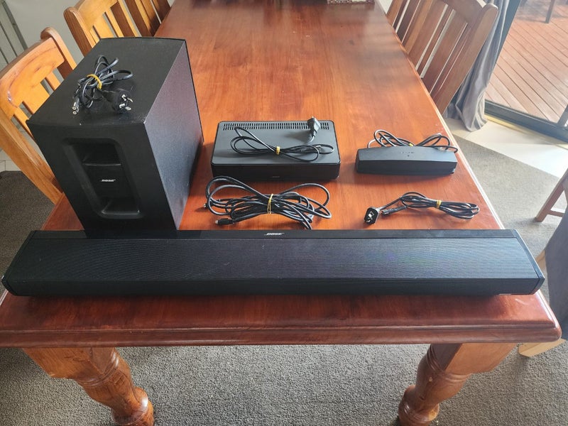 Bose Cinemate 130 System Carousel 1