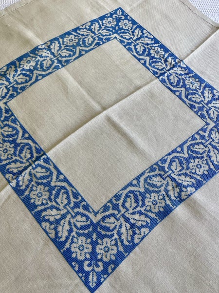 A perfect vintage thick ecru embroidered vintage Linen Tablecloth Carousel 1