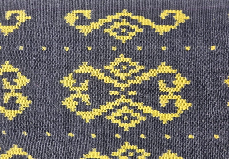 Wonderful vintage Thai woven wrap Carousel 10