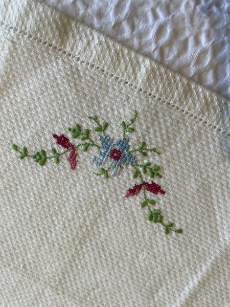 A sweet little thick linen embroidered HUCKABACK Towel Carousel 2