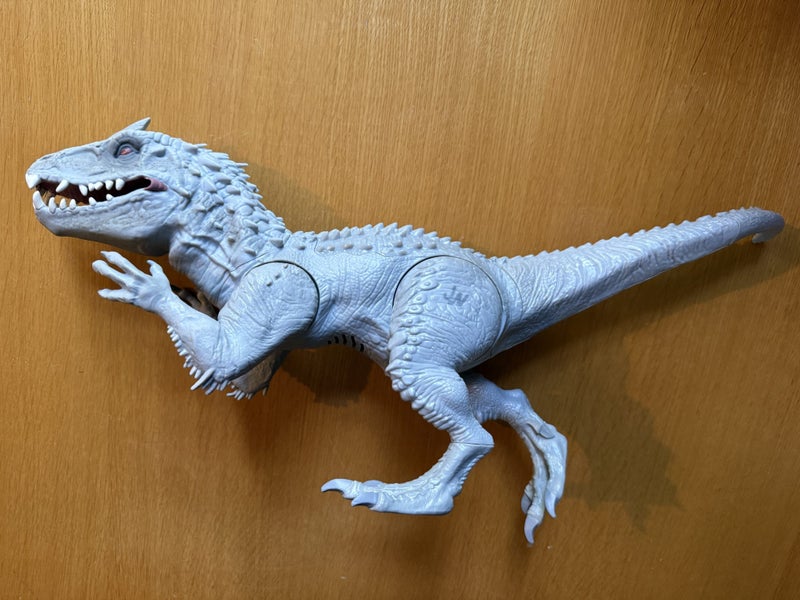 Jurassic World - Set of 3 Action Figures by Hasbro 2015 Carousel 8