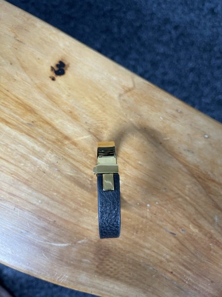 Tory Burch genuine leather hinge gold vintage bracelet Carousel 4