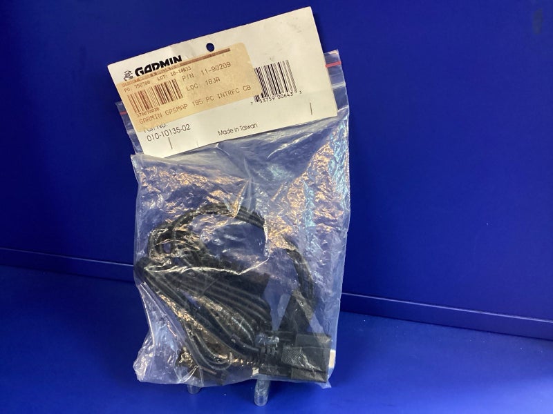 PC Cable for GPS Map 175/195 Carousel 1