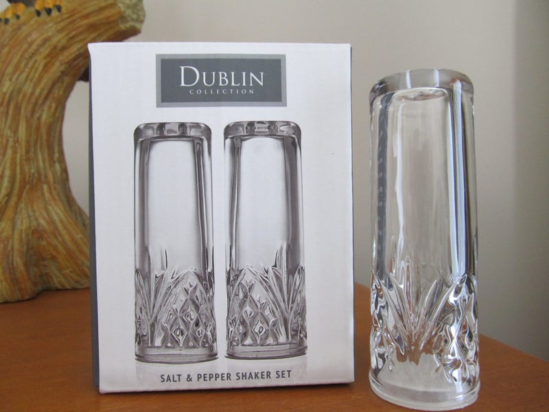 Dublin Collection Shaker Carousel 1