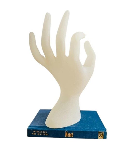 Acrylic Hand-Shaped Jewelry Holder Carousel 5