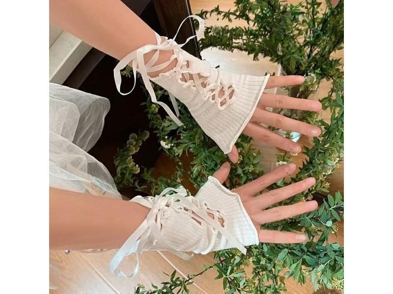 Lolita Ballet Style White Lace Gloves For Summer Sunscreen JK Girls Carousel 1