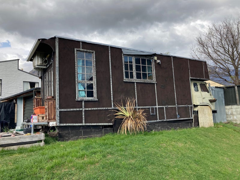 Housetruck/Cabin on wheels - fully self contained Carousel 2