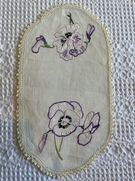A lovely vintage hand embroidered Linen Doily hand crocheted edging Carousel 1