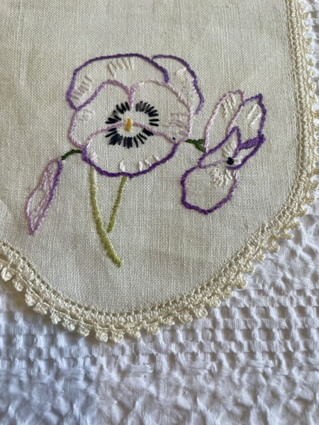 A lovely vintage hand embroidered Linen Doily hand crocheted edging Carousel 2