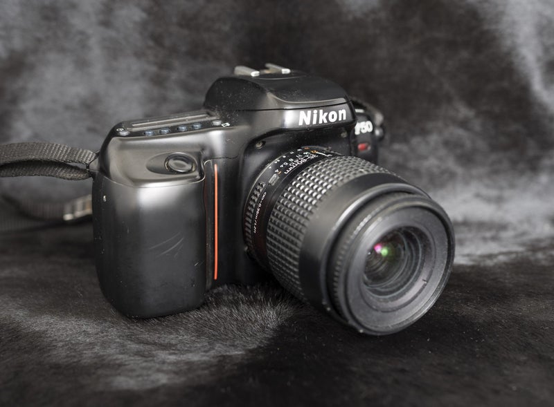 Nikon F50 35-80mm film tested automatic SLR film camera Carousel 1