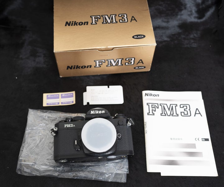 Nikon FM3a with box superb condition film tested Carousel 2