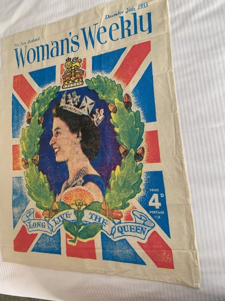 ROYAL TEAS TOWEL REPRODUCTION Carousel 1