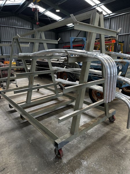 Portable Steel or timber rack Carousel 2