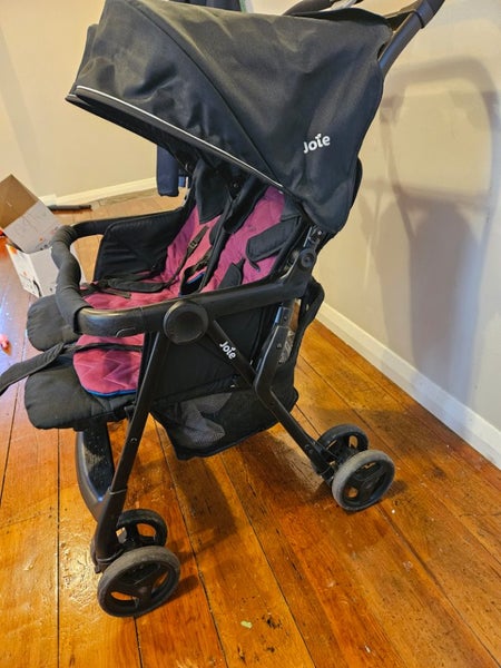 Joei twin stroller Carousel 2