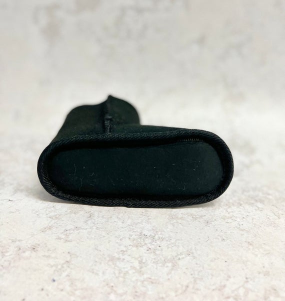 SALE! Mini Uggs - Black Carousel 6