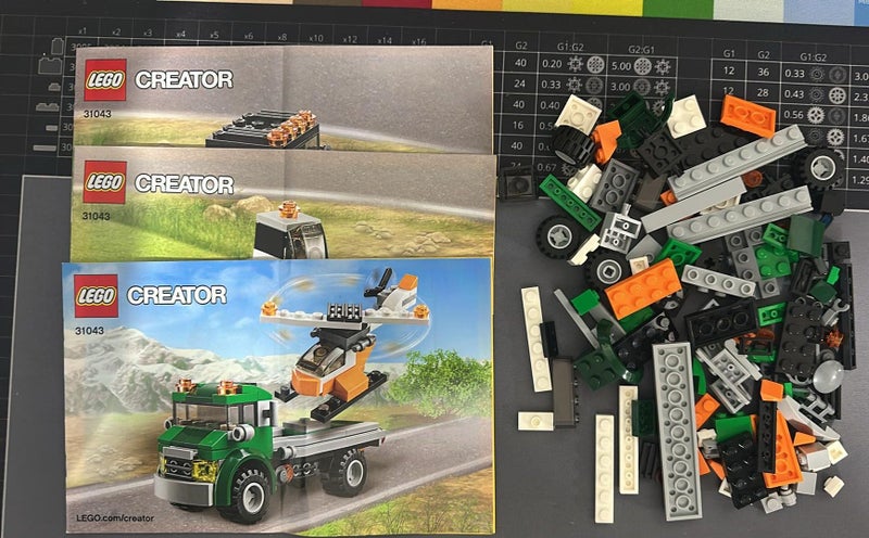 31043 Chopper Transporter - Creator Carousel 2
