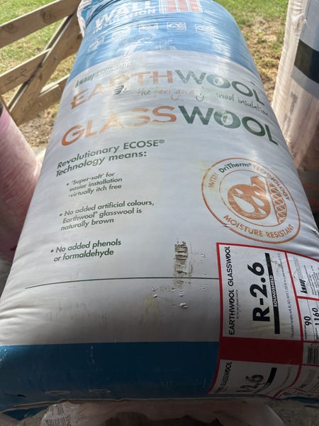 Earthwool insulation Carousel 1