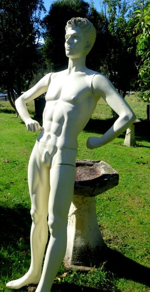 TALL WHITE EX SHOP DISPLAY MALE MANNEQUIN WITH MOULDED HAIR (1.92CM) Carousel 2