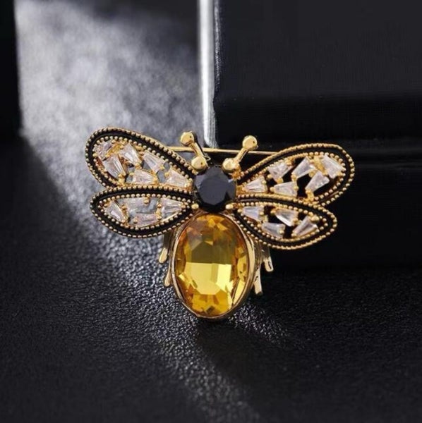 Vintage inspired amber Bee Brooch with Sparkling Rhinestones Carousel 1