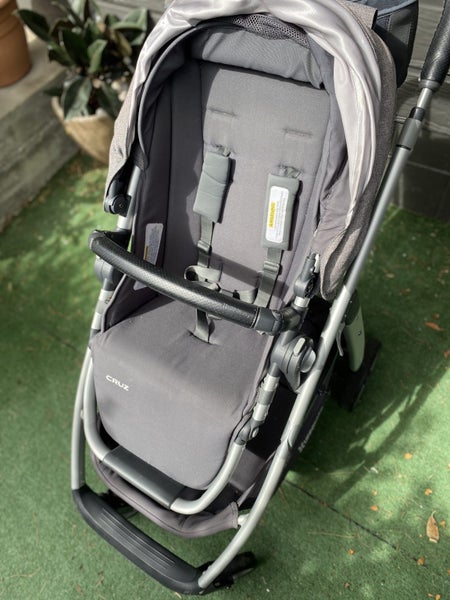 UPPAbaby Stroller Pram Carousel 2