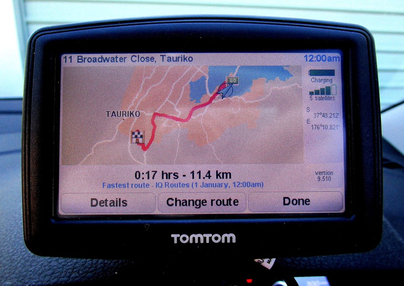 *** GREAT TOM TOM XL WIDE SCREEN GPS *** Carousel 2