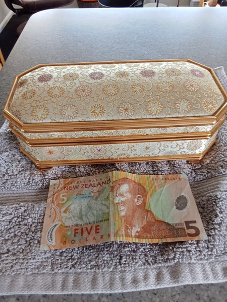 Antique Musical Jewellery Box. Perfect Condition. Carousel 1