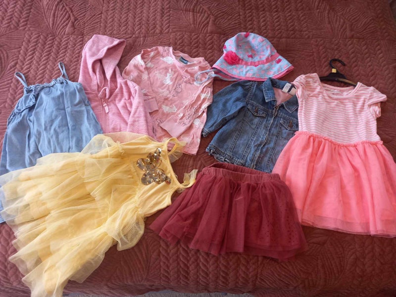 BULK BUY - Little girl items - Size 2 - great condition Carousel 1