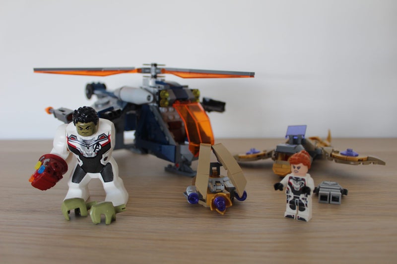 LEGO Marvel - Avengers Hulk Helicopter Rescue (76144) - RETIRED Carousel 1