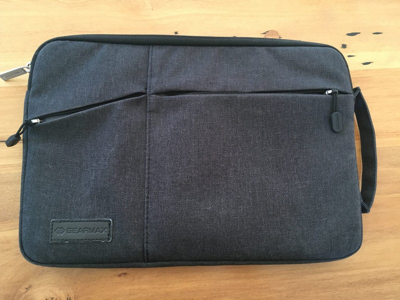 Microsoft Surface Pro 5 + Accessories – For Parts or Repair Carousel 13