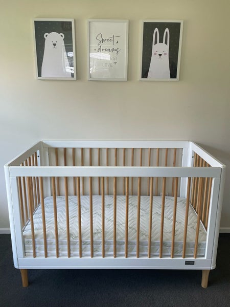 Babyhood Riya 5-1 cot Carousel 1
