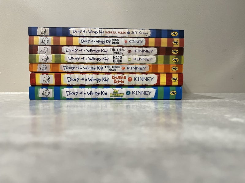 Dairy of a Wimpy kid books 2,4,7,8,9,11 & 12 Carousel 2