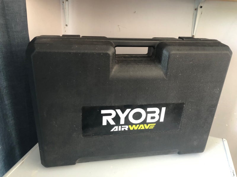 Ryobi Airwave Air Clipped Head Framing Nailer with 65mm nails Carousel 1