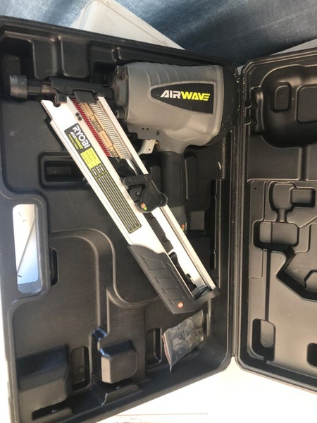 Ryobi Airwave Air Clipped Head Framing Nailer with 65mm nails Carousel 2
