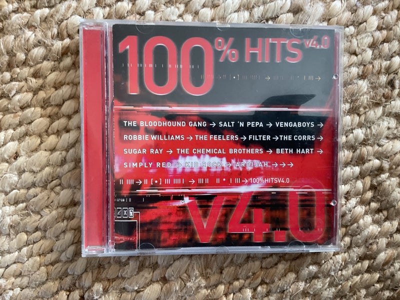 100% Hits V 4.0 Carousel 1