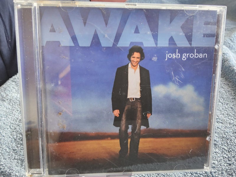Josh Groban – Awake Carousel 1