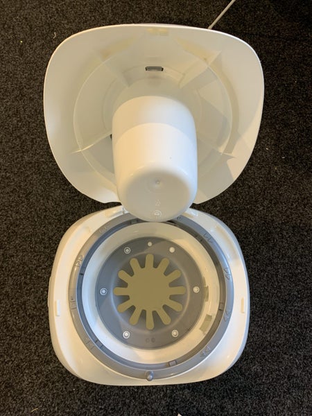 Tommee Tippie Sangenic Nappy Bin, White Carousel 2