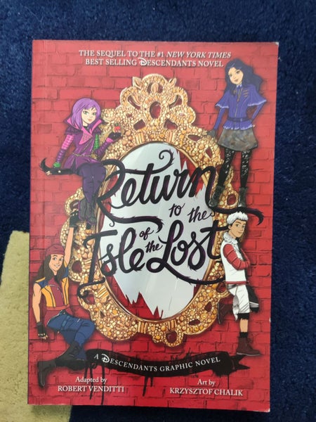 Return to the Isle of the Lost (Descendants Graphic Novel #2) Carousel 1