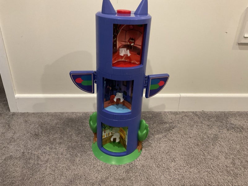PJ Mask HQ Tower Carousel 1