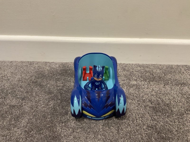 PJ Masks Cat Boy and car Carousel 1