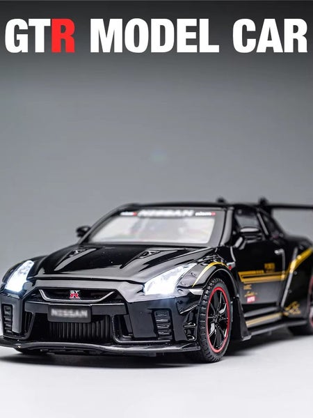 1/32 Nissan Skyline GTR R35 Nismo GT3 Racing Toy Car Model, Nissan GTR Nismo GT3 Carousel 1