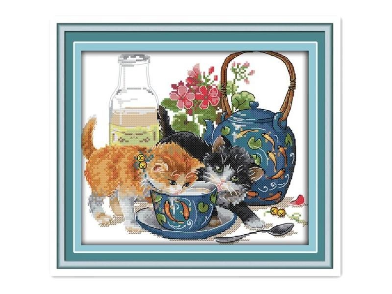 Curious Cat Cross Stitch Kit Aida 14ct 11ct Count Printed Canvas Stitches Carousel 1