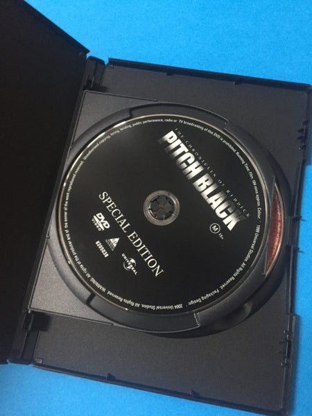 Pitch Black / The Chronicles of Riddick Carousel 3