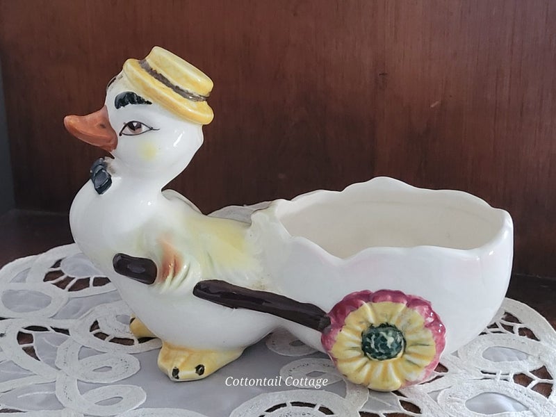 Mid Century Duck Planter Kitsch Made in Japan Anthropomorphic Carousel 1