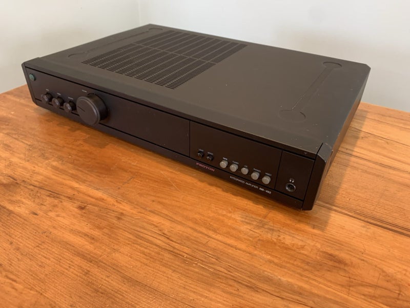 Pristine PROTON AUDIO AM-452 NAD-like Minimalist Audiophile Amplifier Carousel 1